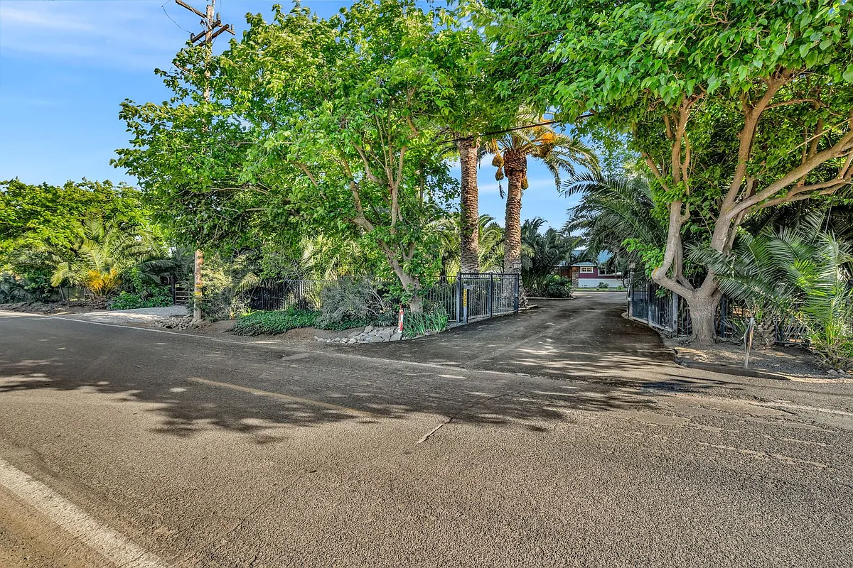 Building Photo - 3300 Concord Ave #A