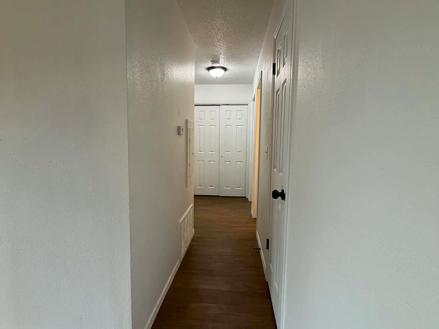 4 bed, 1161 sqft, $1,700 — Photo 2