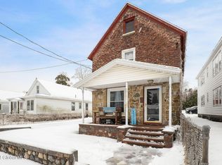 454 11th St, Schenectady, NY 12306