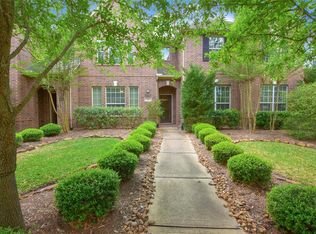 11 Umbria Ln, Spring, TX 77382