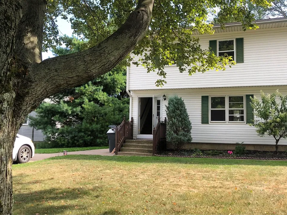 3381-3383 Hartman Rd