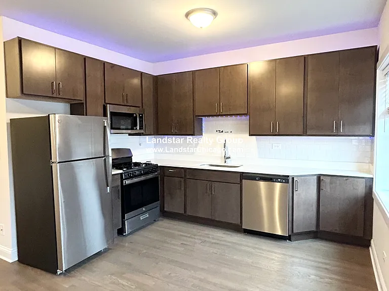 3407 W Fullerton Ave #3D — Photo 6