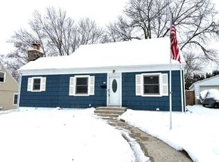 125 Summit DRIVE, Port Washington, WI 53074