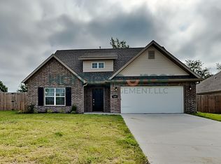 3219 Rosecomb St, Springdale, AR 72764