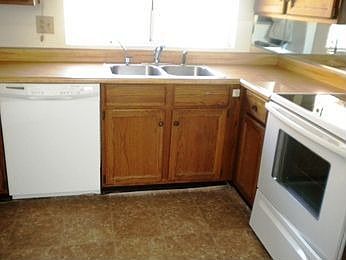 2nd image of 502 E Barrus Pl