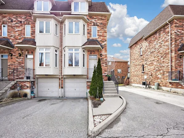 32 Tideswell Blvd, Toronto, ON M1B 0B5