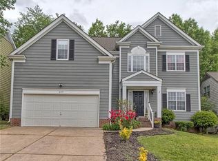 6117 Rosebriar Ln, Charlotte, NC 28277