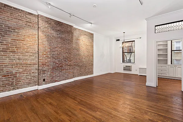 Rented by Corcoran | media 1
