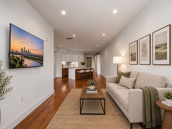 5th image of 621-23 S 24th St #208