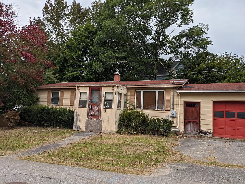 2nd image of 11 Gerald St
