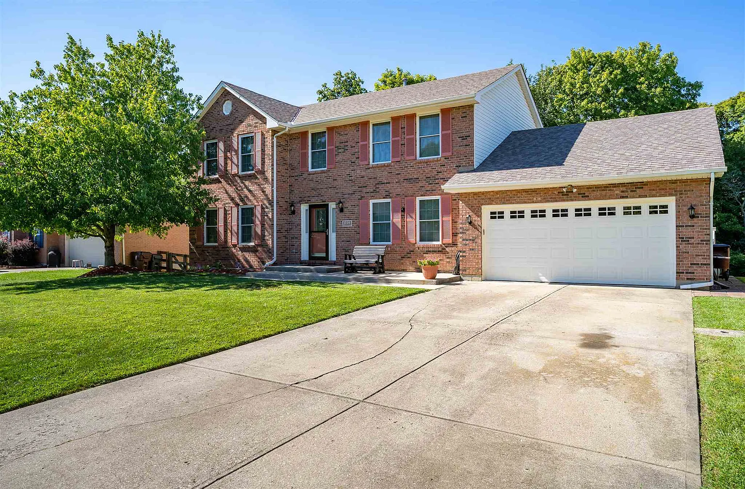 648 Brandtly Ridge Dr photo 1