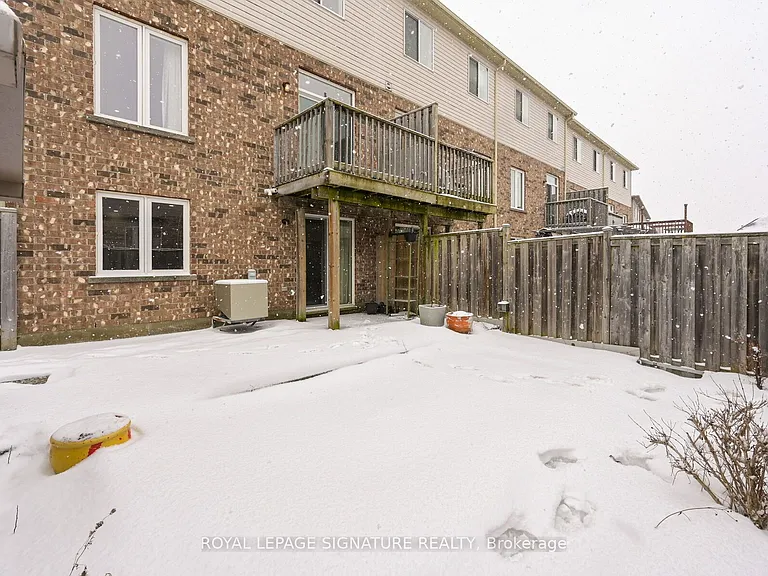 96 Highgate Dr #LOWER LEVEL B — Photo 31
