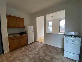 Rented by Urban Real Estate Property Group Inc