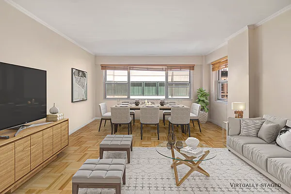 Sold by HomeDax Real Estate | media 1