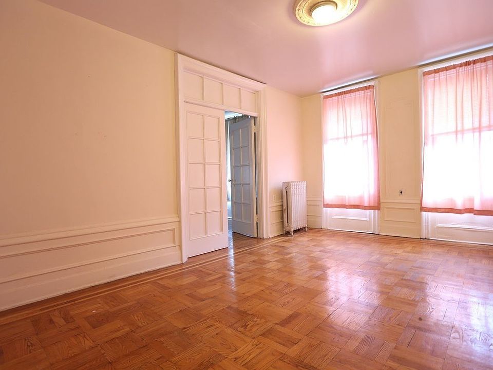 1st image of 1 Cabrini Blvd APT 4E