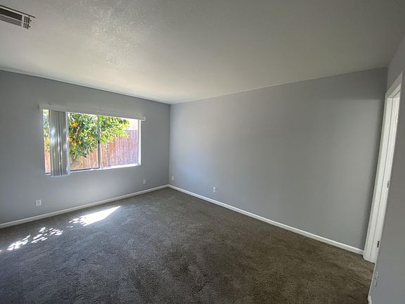 5th image of 53420 Avenida Herrera