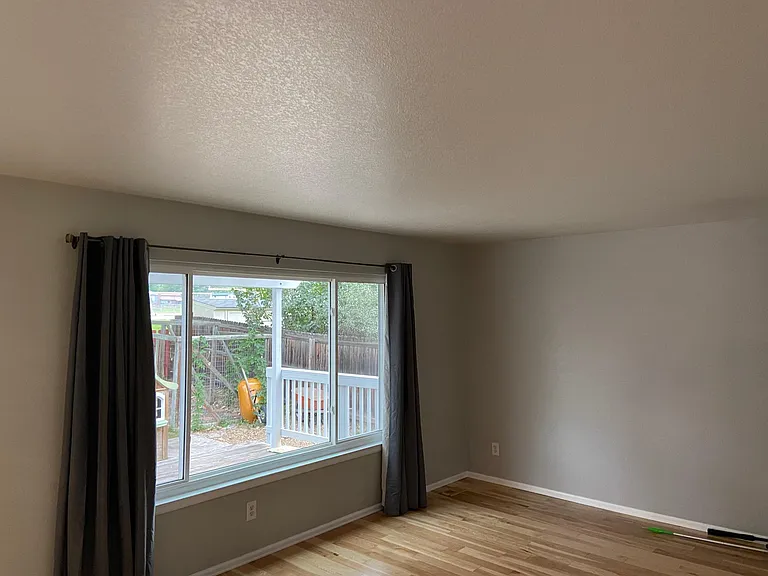 885 Parthenon Ct — Photo 6