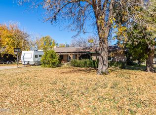 2134 W Cheyenne Dr, Chandler, AZ 85224