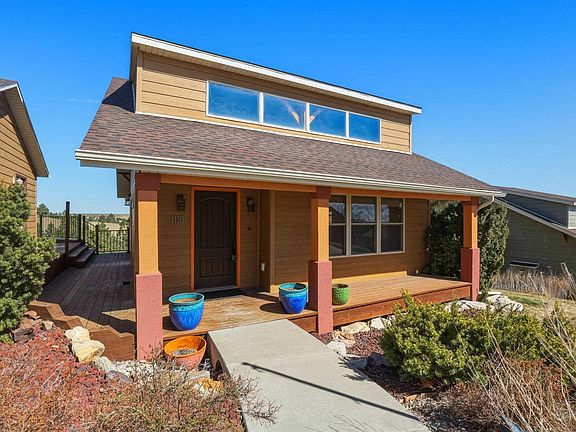 2nd image of 1118 Alma St