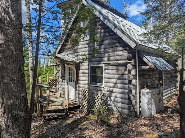 184-2 Wheaton Road, Dover-Foxcroft, ME 04426