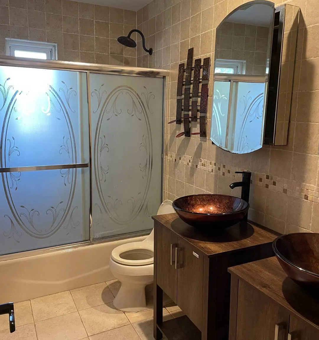 3 bed, 2.0 bath, $4,000 — Photo 4