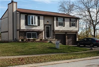 3rd image of 6280 Fallgold Dr