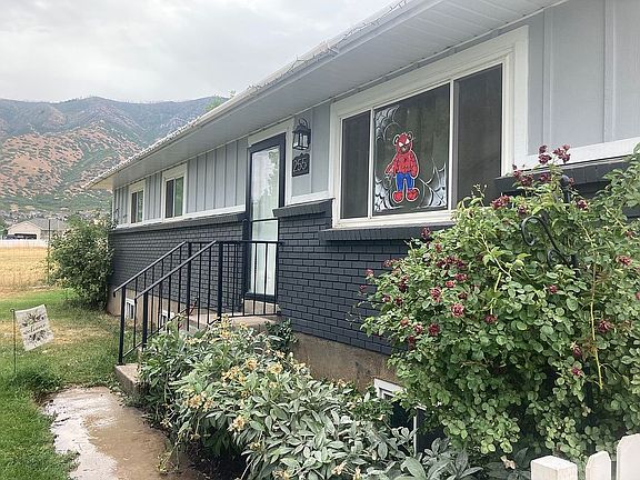 4th image of 255 S Highland Dr