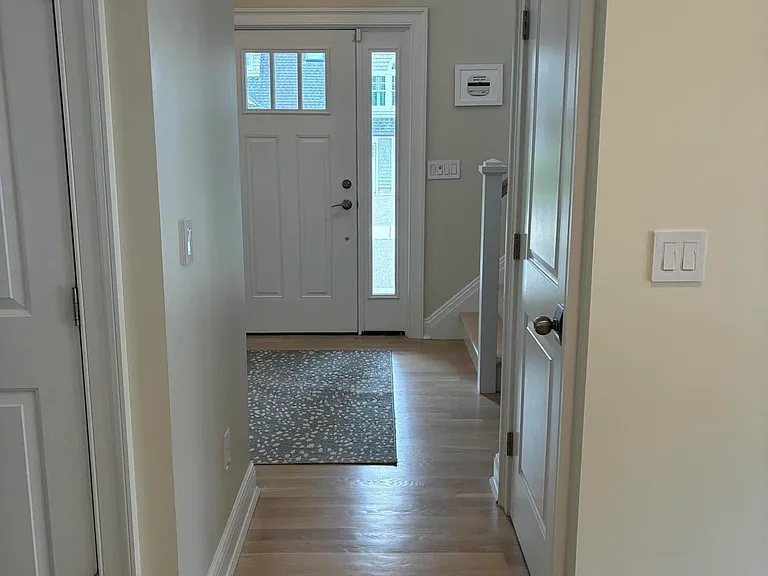104 Stephens Pl — Photo 11