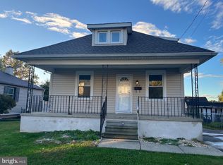 935 Galbraith Ave, Upper Chichester, PA 19061