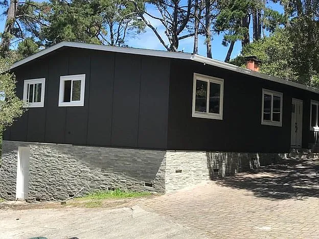247 Mar Vista Dr — Photo 2