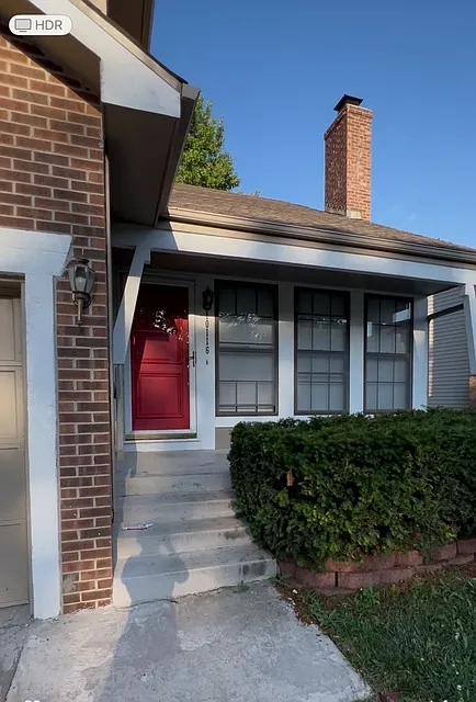 3 bed, 2.5 bath, 1798 sqft, $2,295 — Photo 3