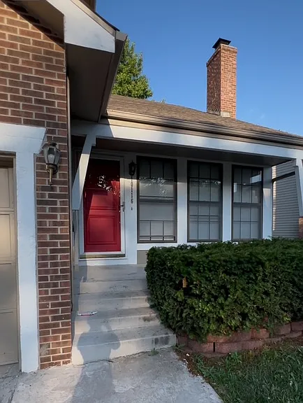 Relexary Front Porch