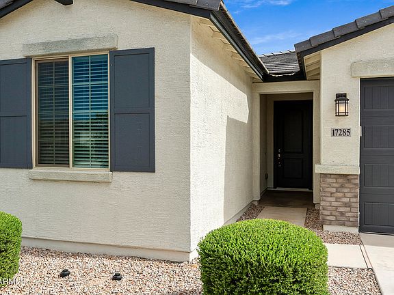 3rd image of 17285 W CORRINE Drive