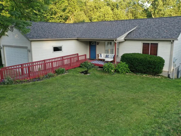 177 Lakeview Heights Dr, Howard, OH 43028