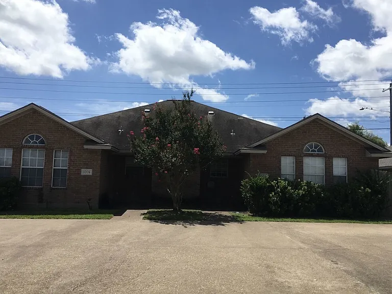 1004 Sun Meadow Ct #1004 — Photo 4