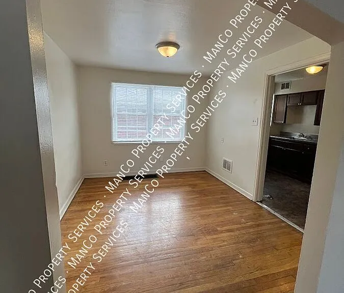 1300-1330 Chardon Ct #1326 — Photo 6