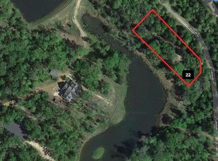 22 Lakeside Dr, Montalba, TX 75853