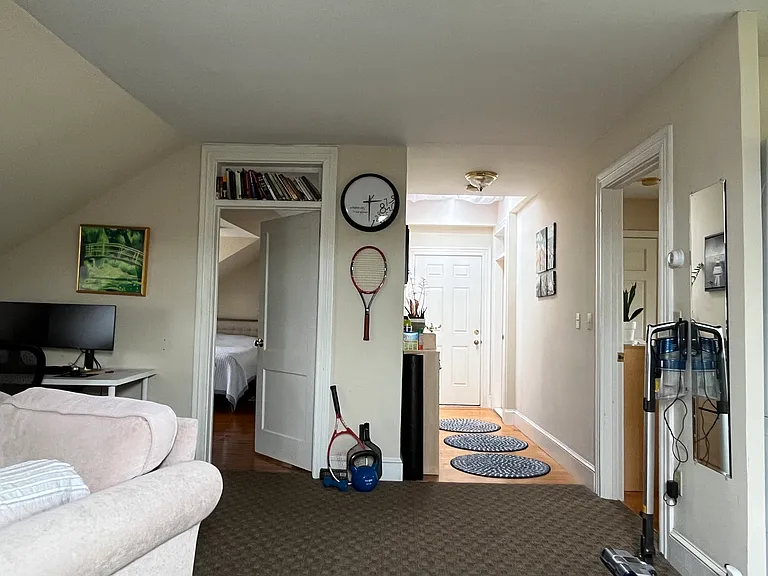 207 Broadway #302 — Photo 3