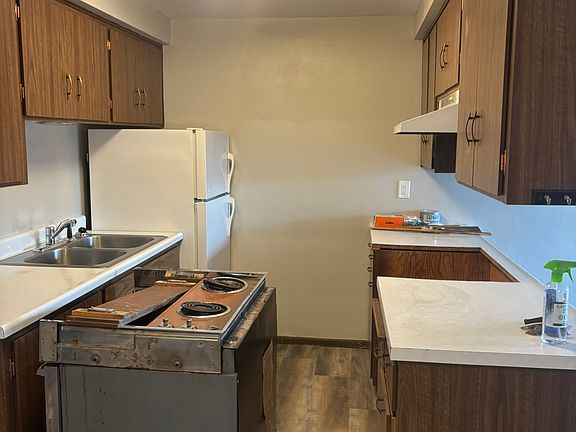 3rd image of 2713 Thomas Dr #C202