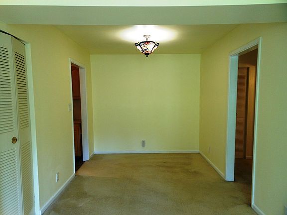 4th image of 2527 Hydraulic Rd APT 52