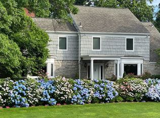 1192 Elinor Rd, Hewlett, NY 11557