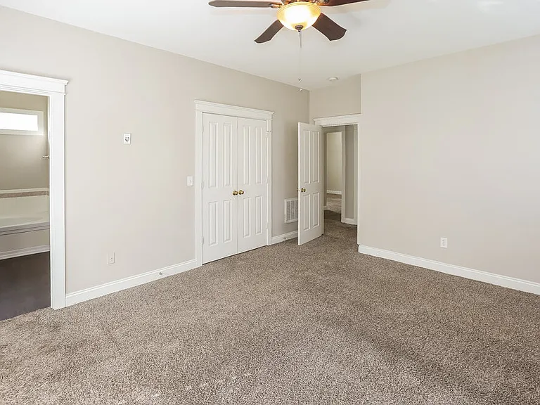 9925 Grier Springs Ln — Photo 11