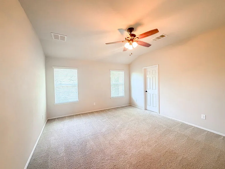 4907 Old Homestead St — Photo 11