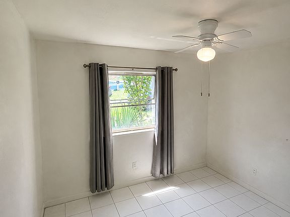 2nd image of 4409 W North B St