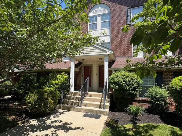 1536 Thomas Jefferson Ct, Mays Landing, NJ 08330
