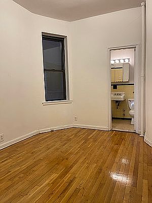4th image of 311 E 90th St APT 5C