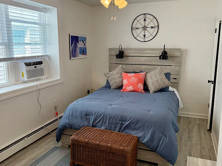 3401 Ocean Ave #9 — Photo 10