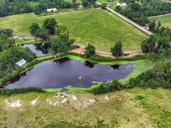 2nd image of 1460 Happy Valley Road