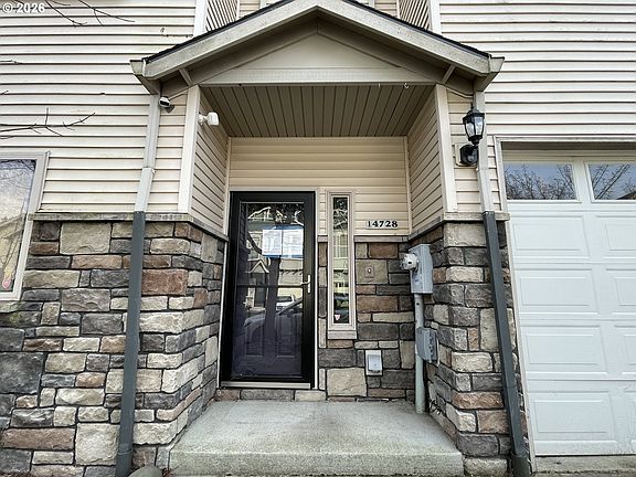 4th image of 14728 NE Flanders St
