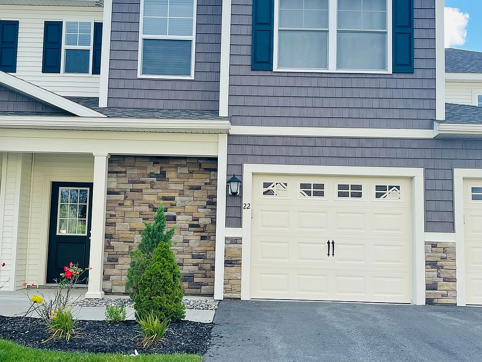 1st image of 22 Whitaker Dr